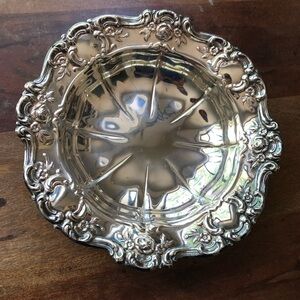 Towle Silverplated Decorative Bowl Roses